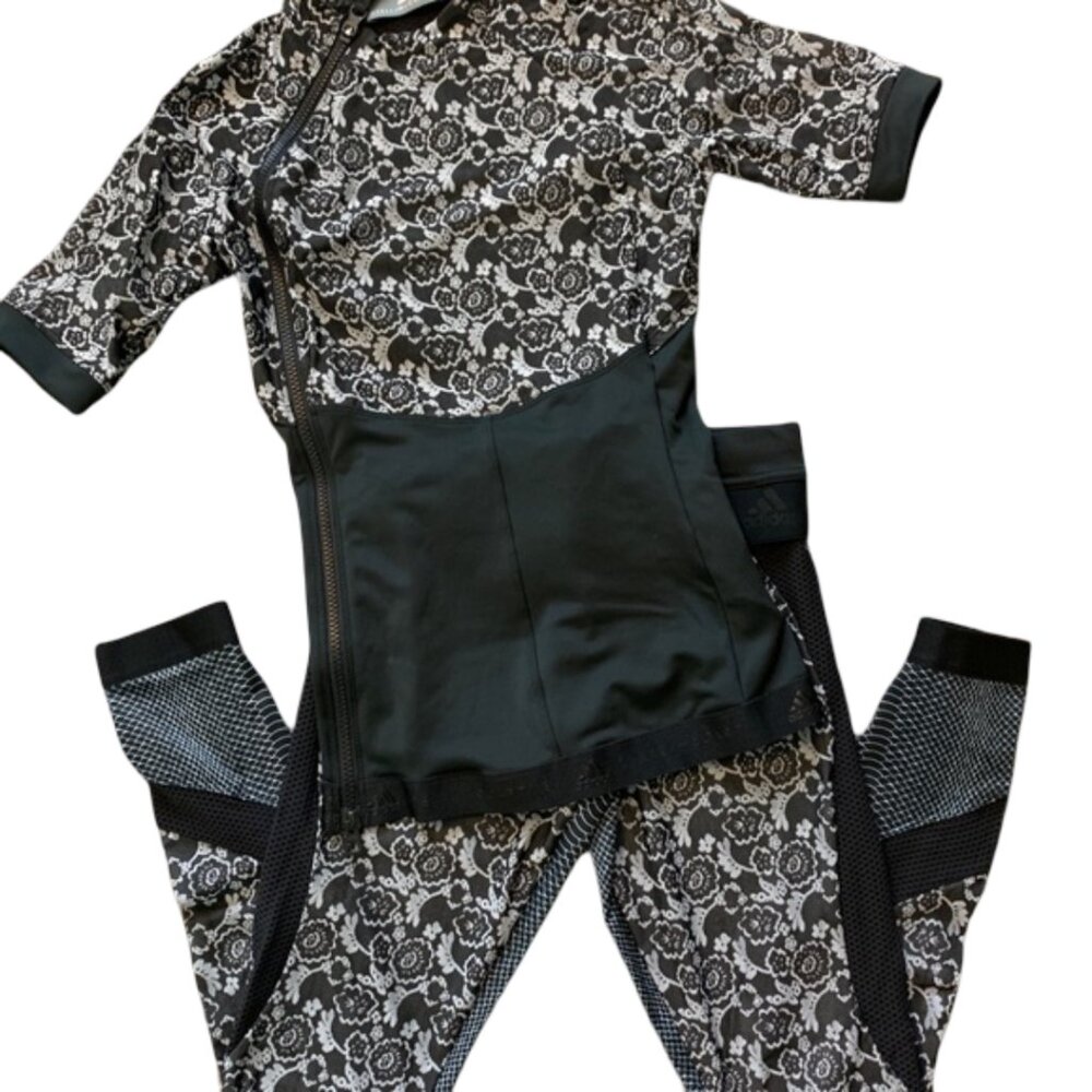 BNWOT Adidas x Stella McCartney Gray Floral Activewear Set, Size XS